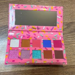 New VIOLET VOSS Mini Donut Palette